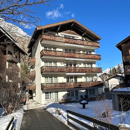Luxury Chalets & Apartments By Mountain Exposure Церматт Экстерьер фото