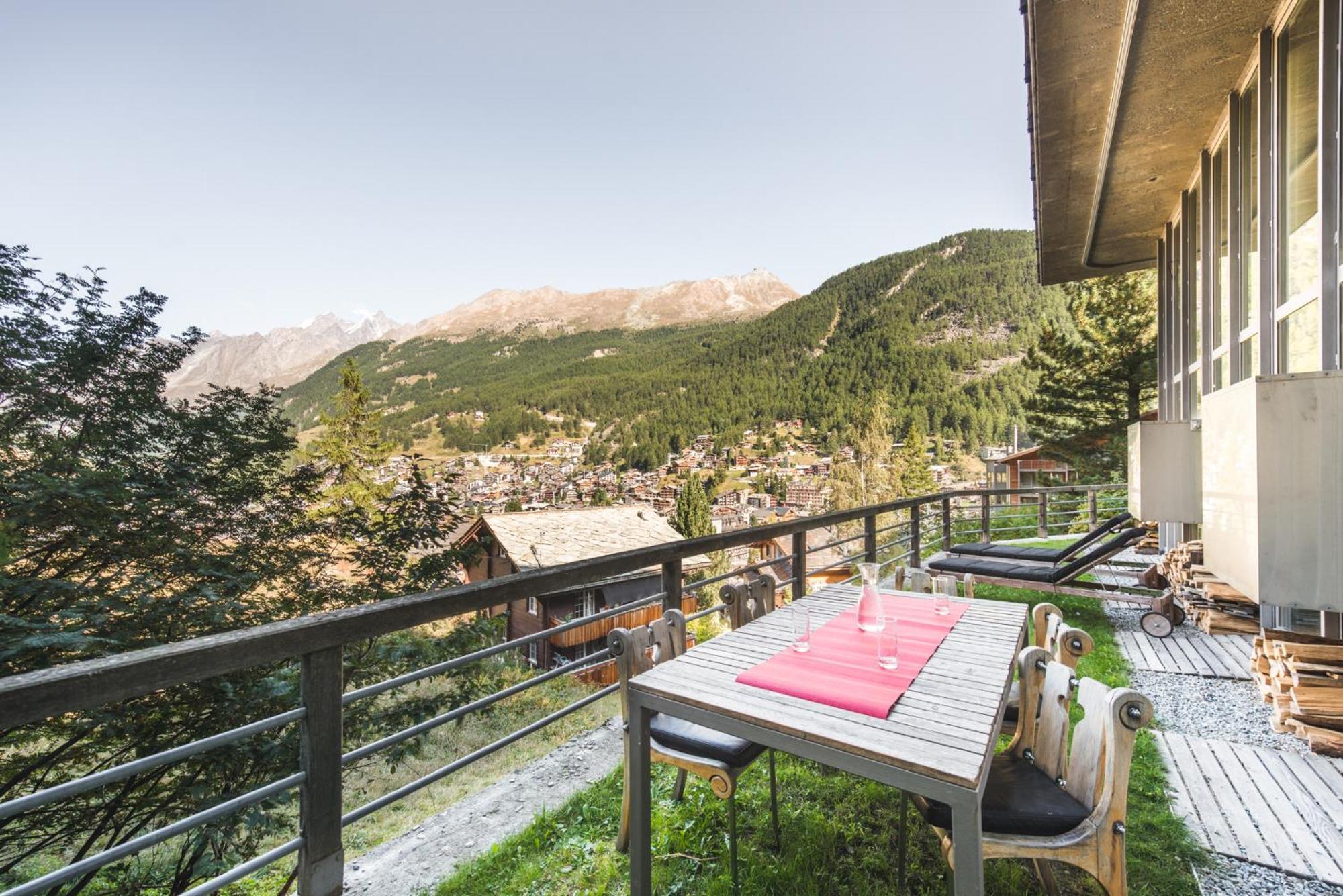 Luxury Chalets & Apartments By Mountain Exposure Церматт Номер фото